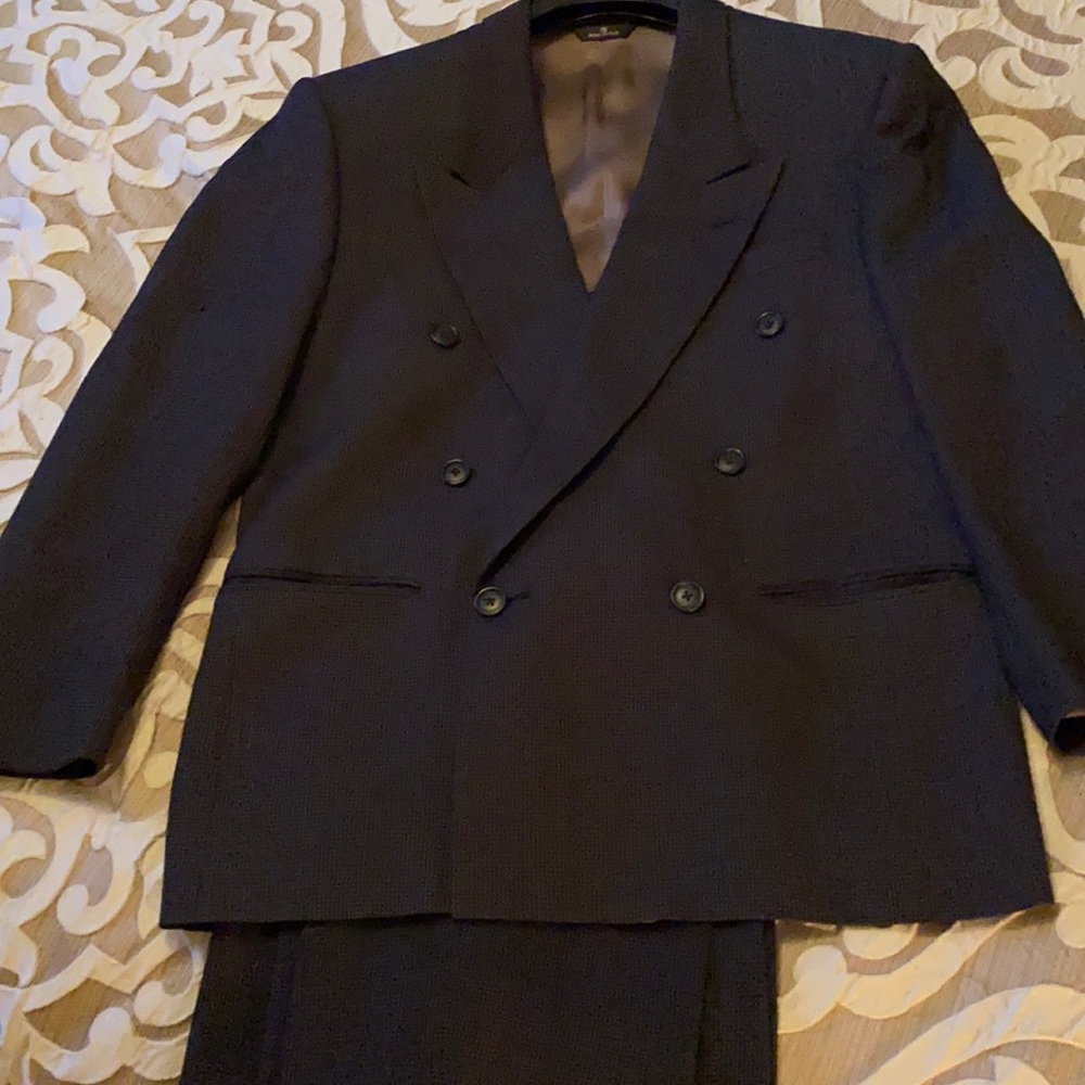 🎓Perry Ellis Suit (not altered)